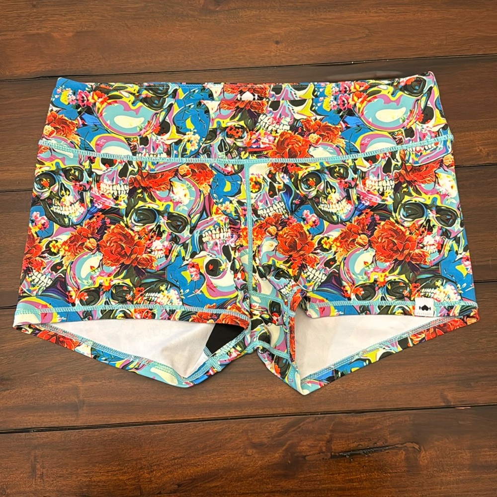 WodBottom Skull Rose Shorties Size XL